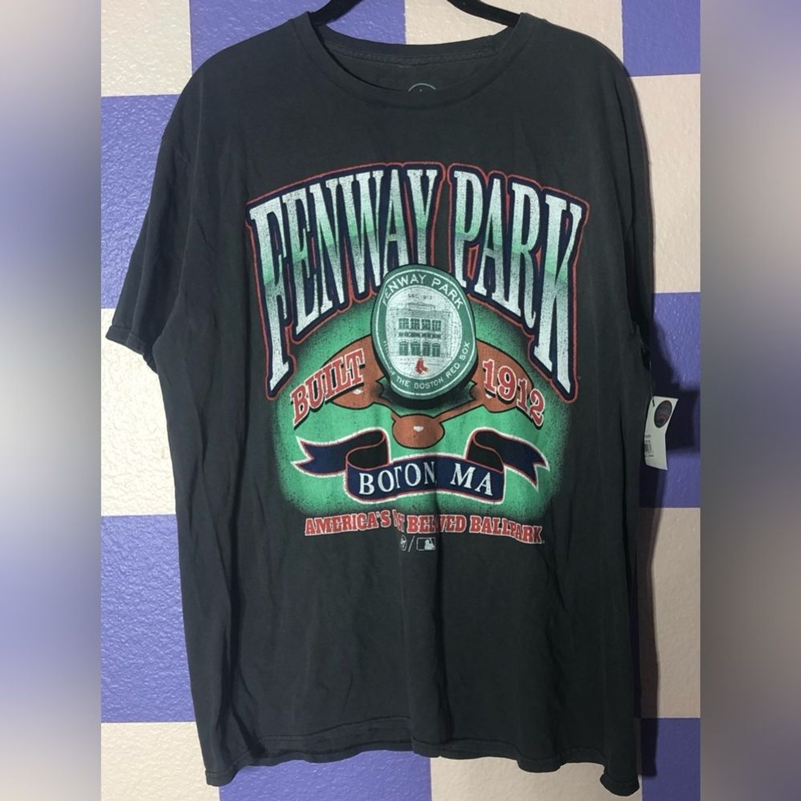 NWT 47 Fenway Park Red Sox Vintage Inspired Tee in Flint Black – Size M