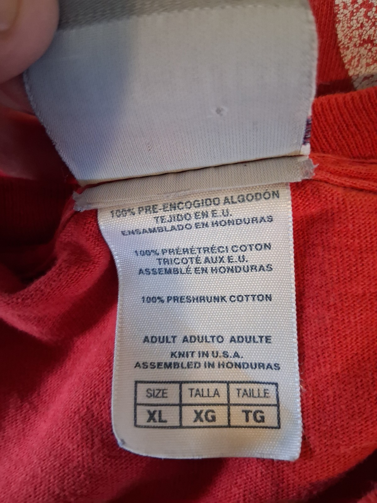 Genuine Merchandise Shirt XL Phillies 2008 World Series Trashed Very Distressed