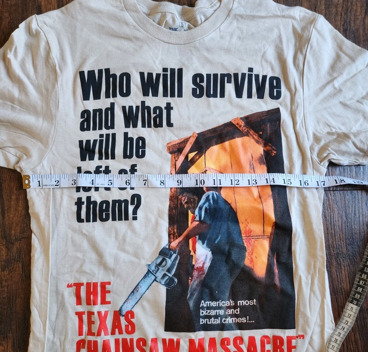 Hot Topic Authentic THE TEXAS CHAINSAW MASSACRE T-Shirt Men’s Size Small, NEW!!