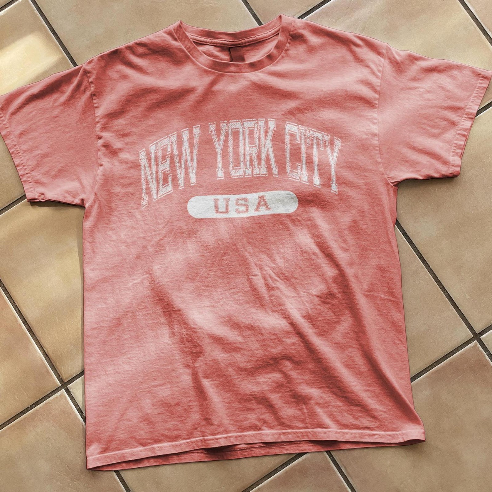 New York City USA University Font Varsity Tourist Tee Vintage Look Classic