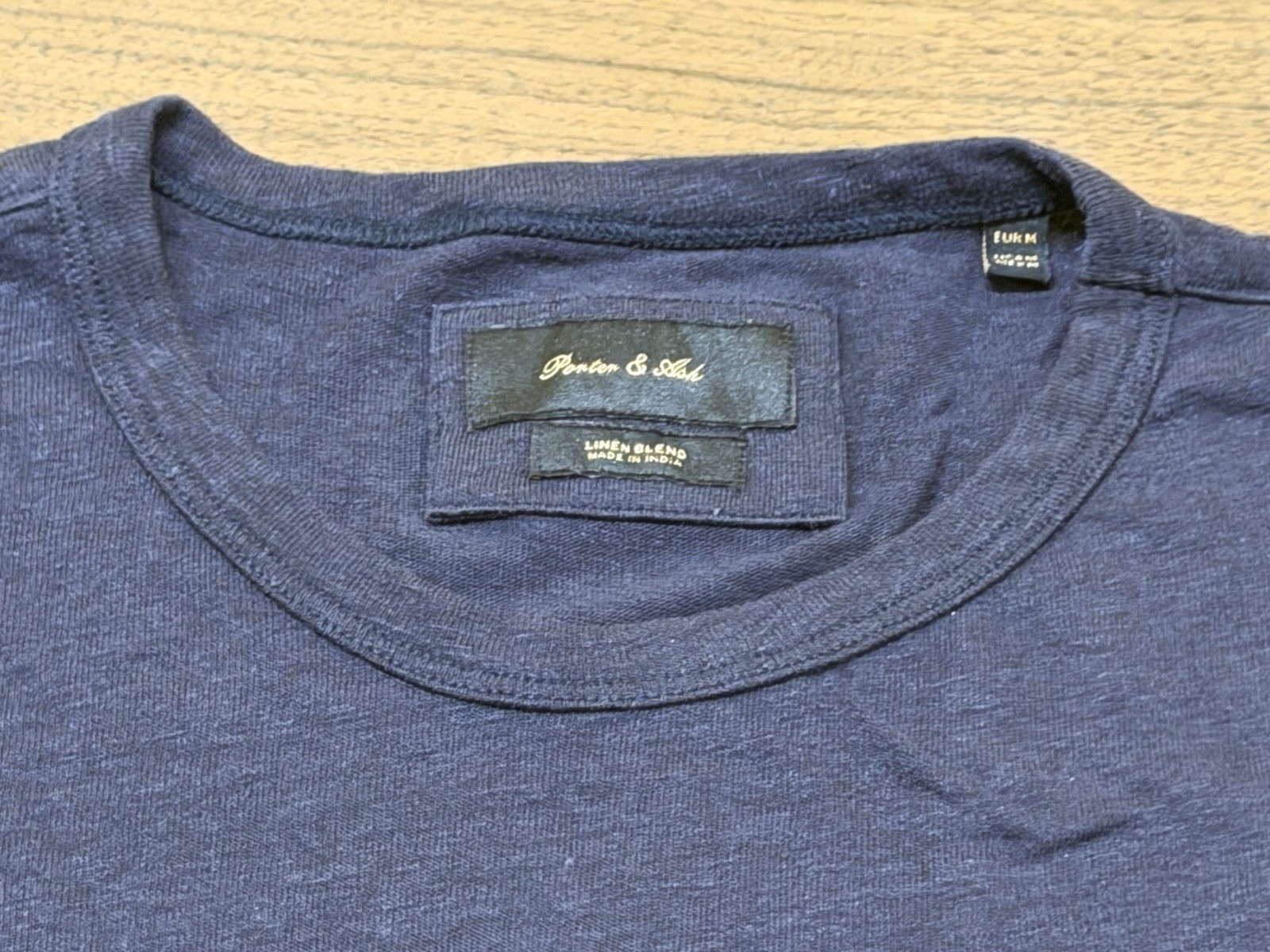 Porter & Ash Men’s Linen Blend Navy Blue T-Shirt – Medium
