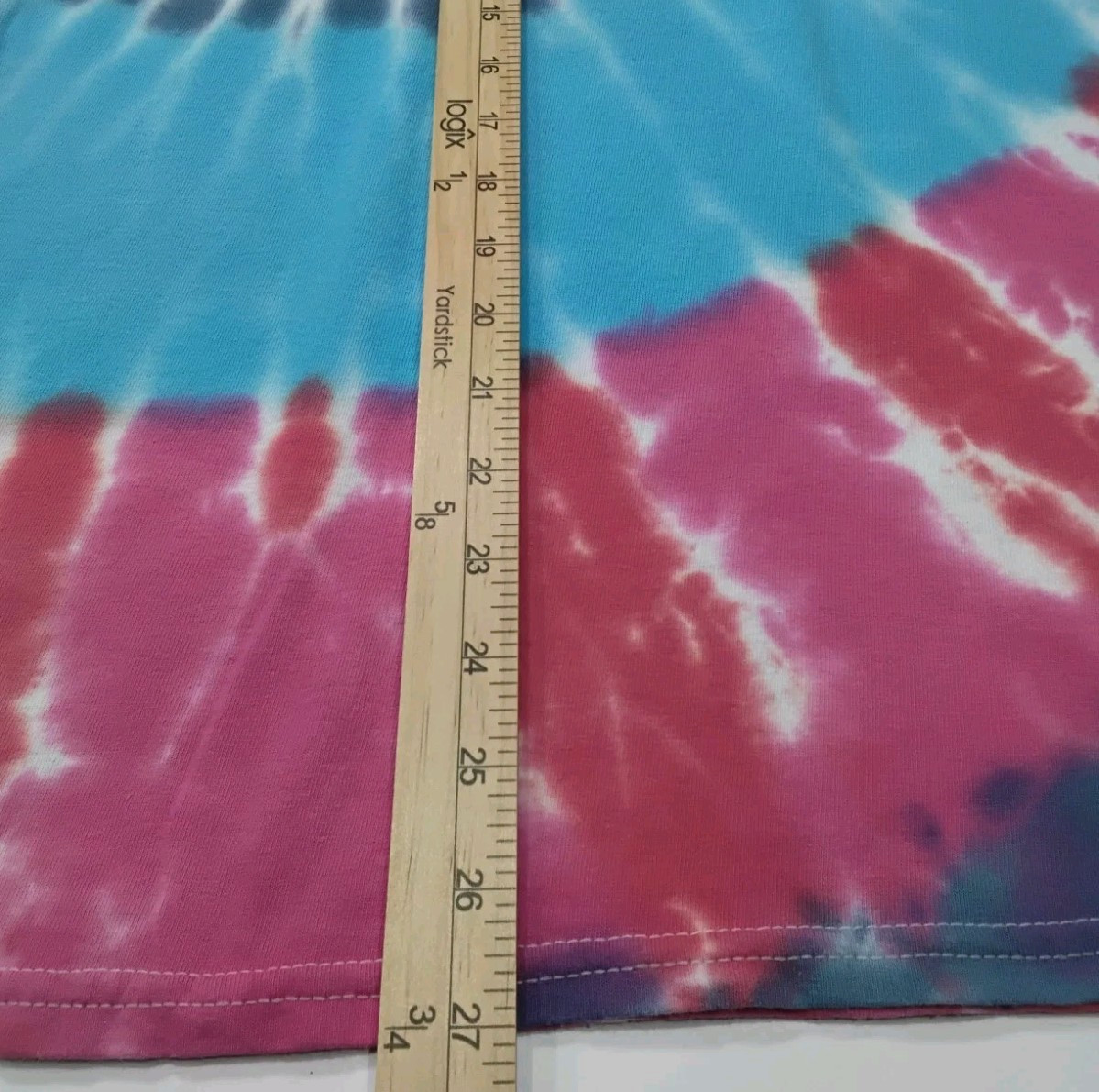 New Tie Dye Men’s Medium T-Shirt Blue Pink Multicolor Summer Swirl Spiral