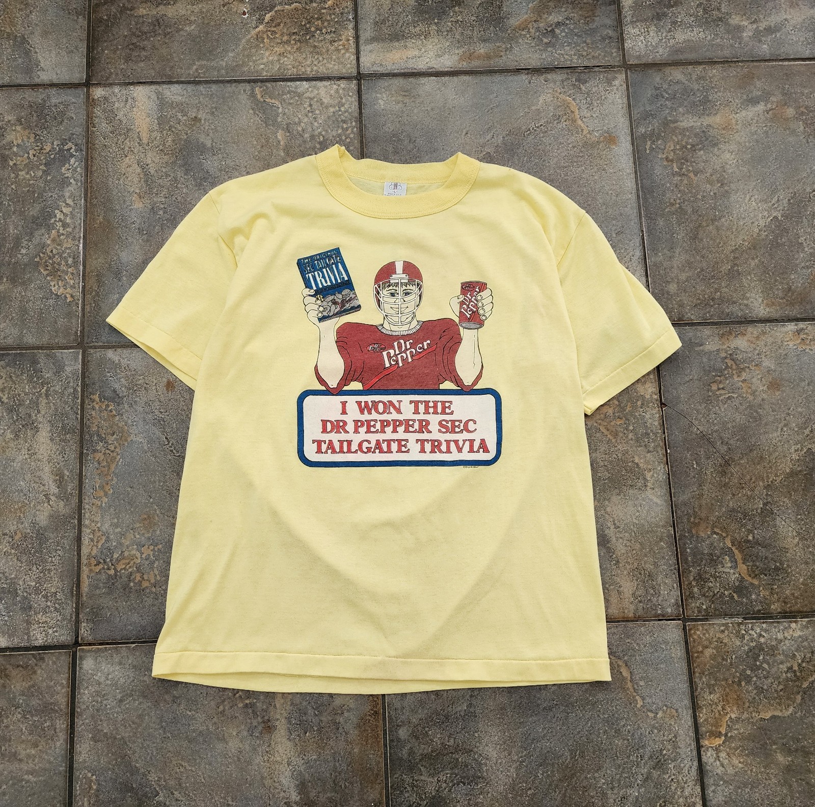 Vintage 1987 SEC Dr Pepper Tailgate Trivia Medium College Football GRAIL T Shirt