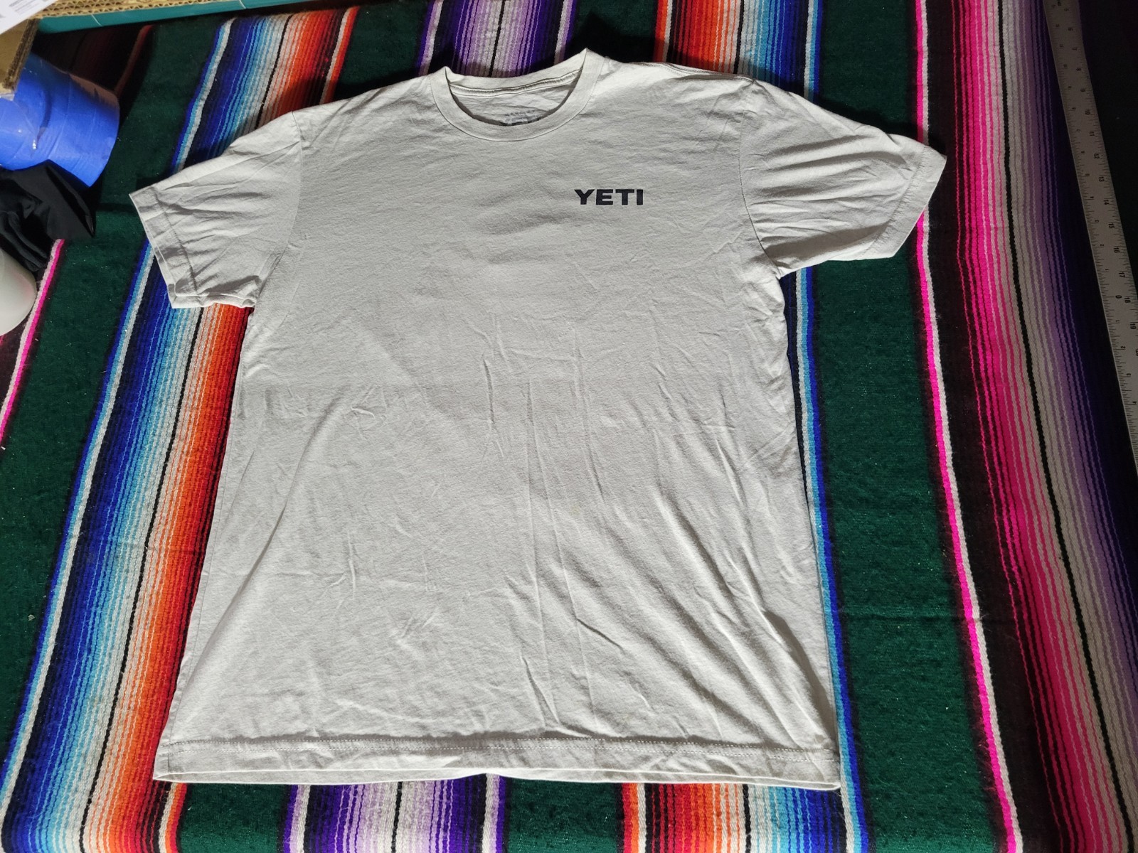 Yeti Shirt Mens Large Gray Water Fall Graphic Cooler