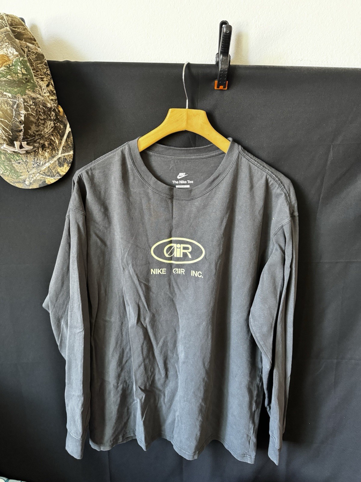 Nike Air INC Longsleeve Size large Loose Fit
