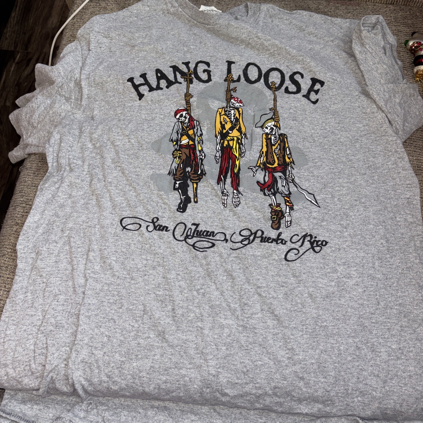 Delta Pro weight Hang Loose Graphic Tshirt Size L