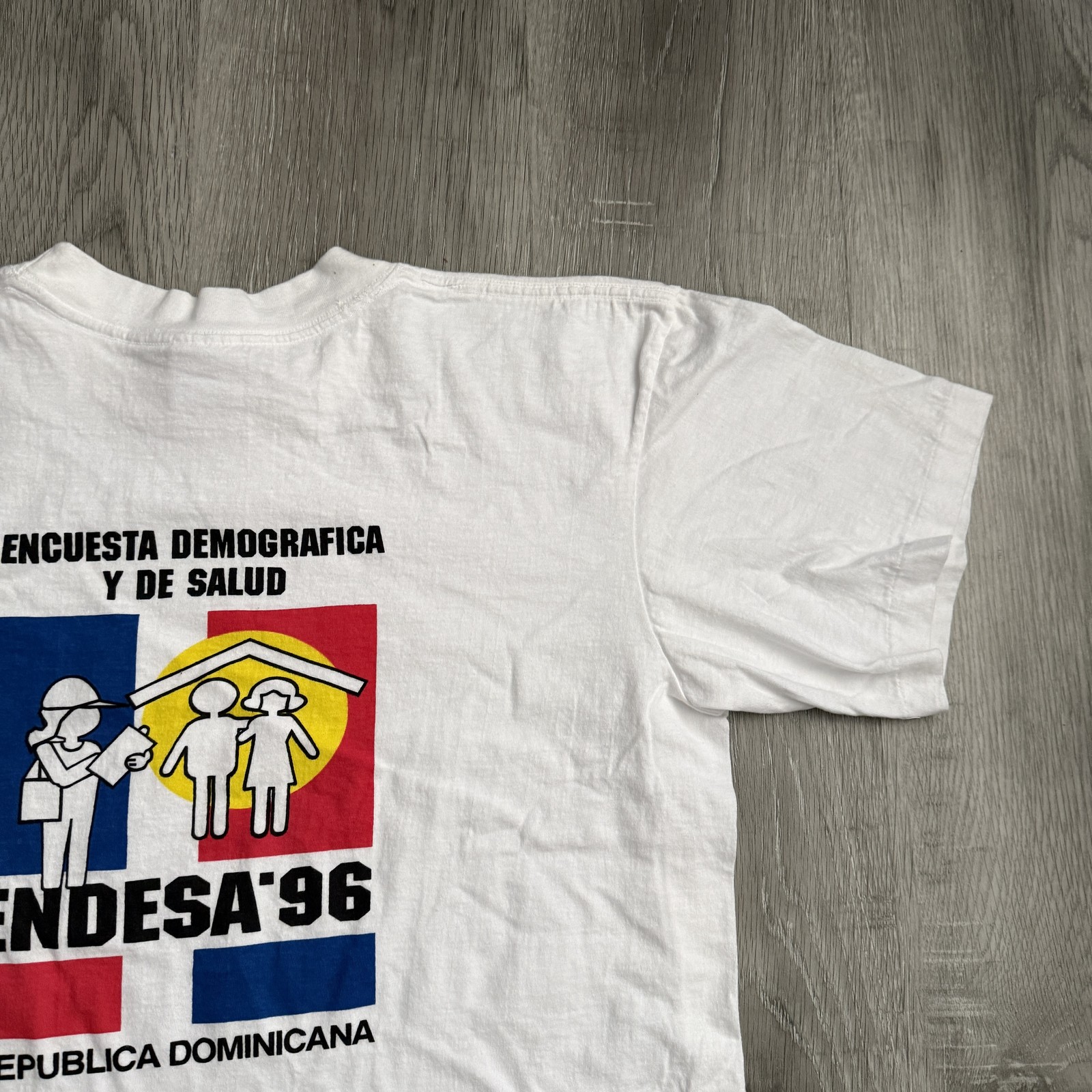 Vintage Sandria ENDESA 96 Shirt Mens Medium White Dominican Republic 90s Tee