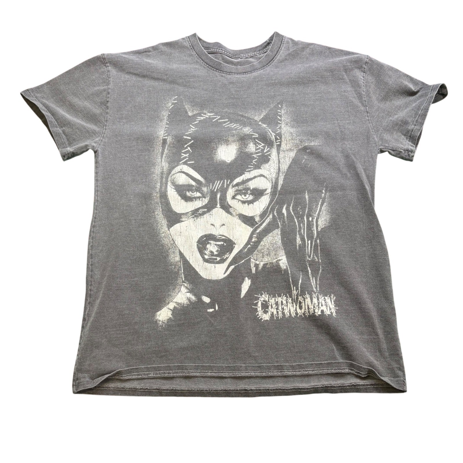Catwoman Graphic Tee Mens XL Charcoal Gray Washed DC Comics Superhero Shirt