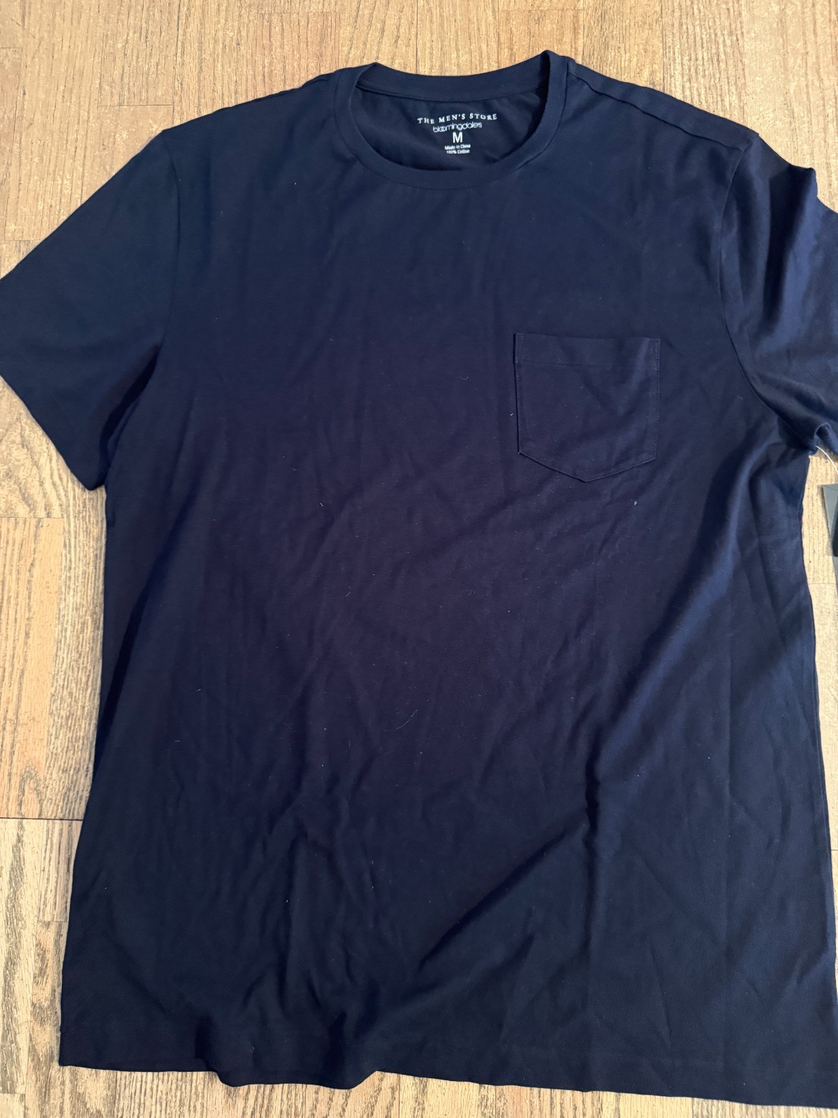 The Men’s Store at Bloomingdales Solid T Shirt Men’s top M True Navy cotton