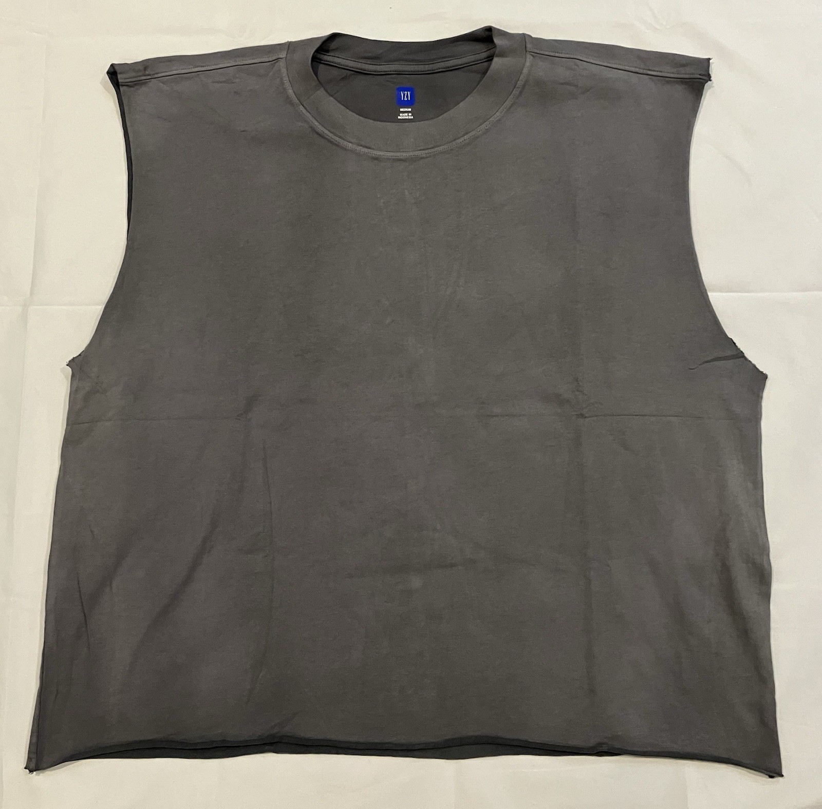 Yeezy GAP mensz M Cropped Muscle Tee “Poetic Grey” SS22