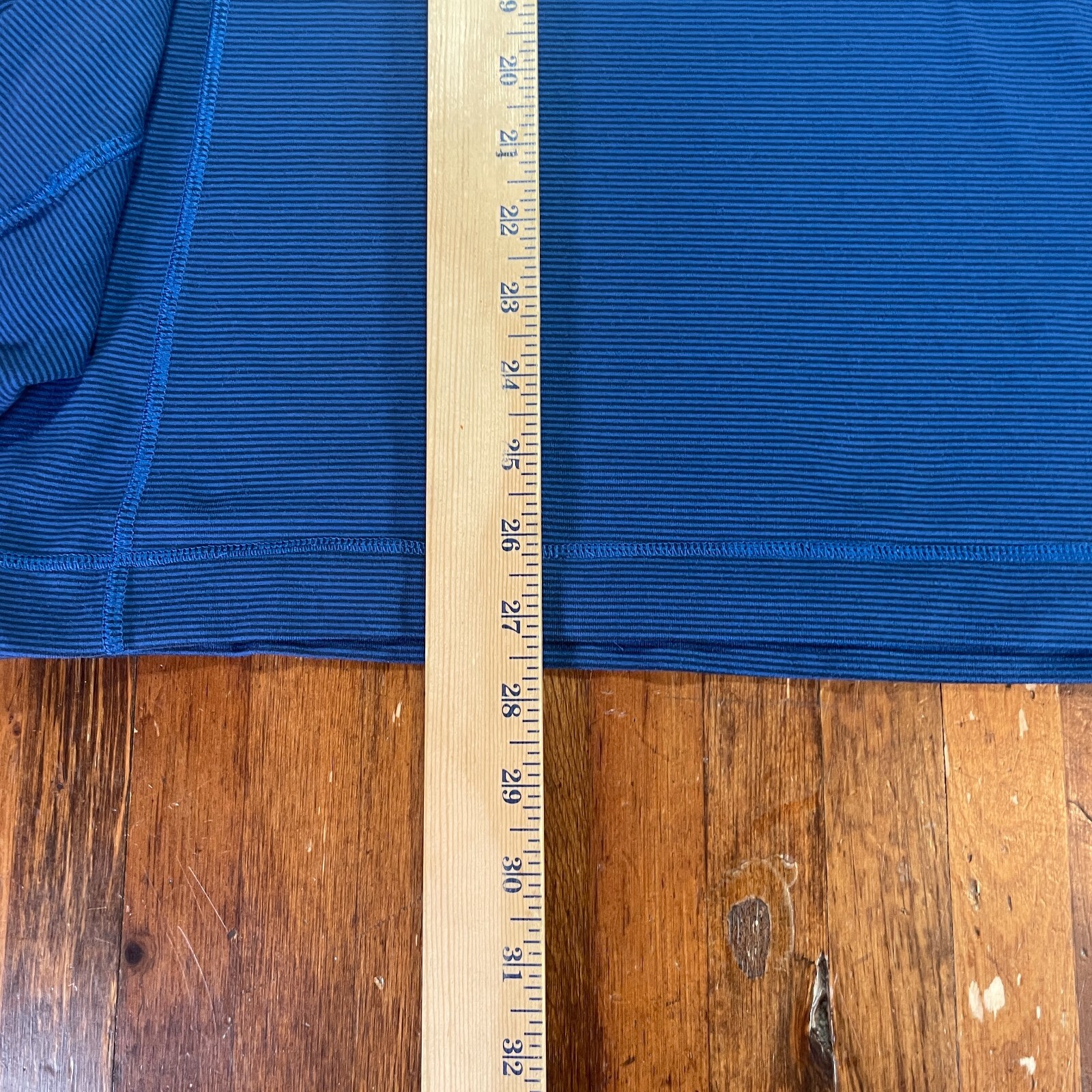 Lululemon Shirt Mens XL Blue Striped Tee Casual Workout Gym Athleisure Stretch