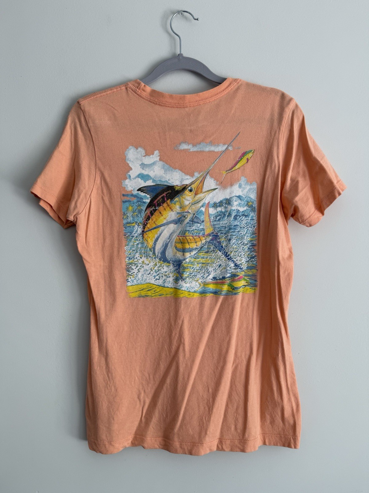 Guy Harvey Original Peach Sports Fishing Graphic T-Shirt Women’s Size MEDIUM