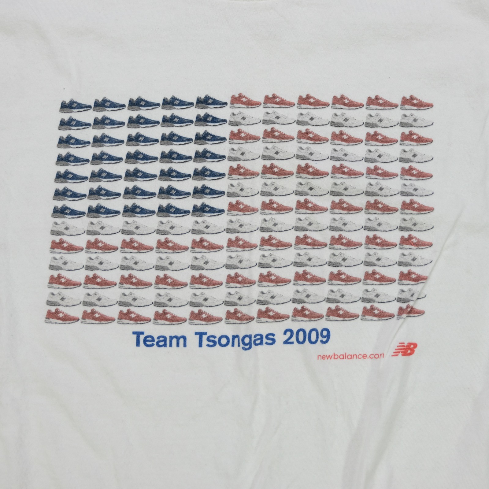 Rare Vintage NEW BALANCE Team Tsongas 2009 Sneaker Flag T Shirt 2000s White 2XL