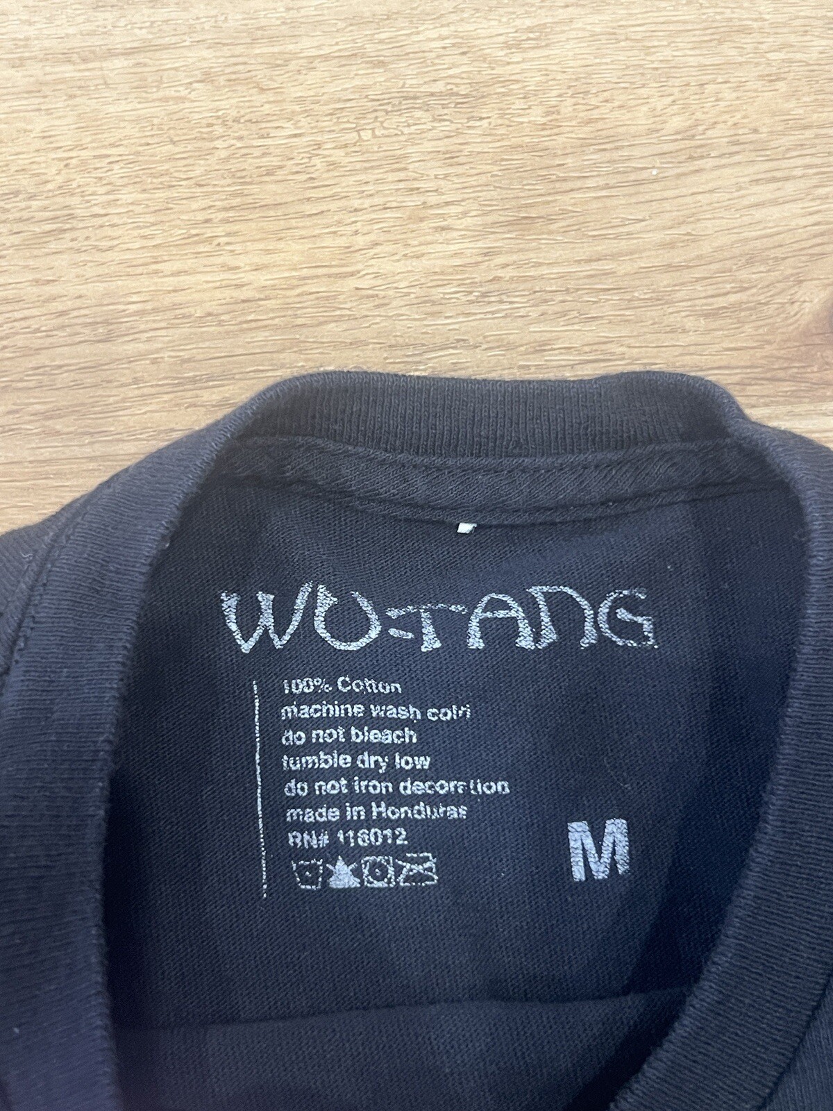 WU-TANG BRAND LIMITED ENTER THE WU-TANG 36 CHAMBERS MEDIUM SHIRT METHOD MAN