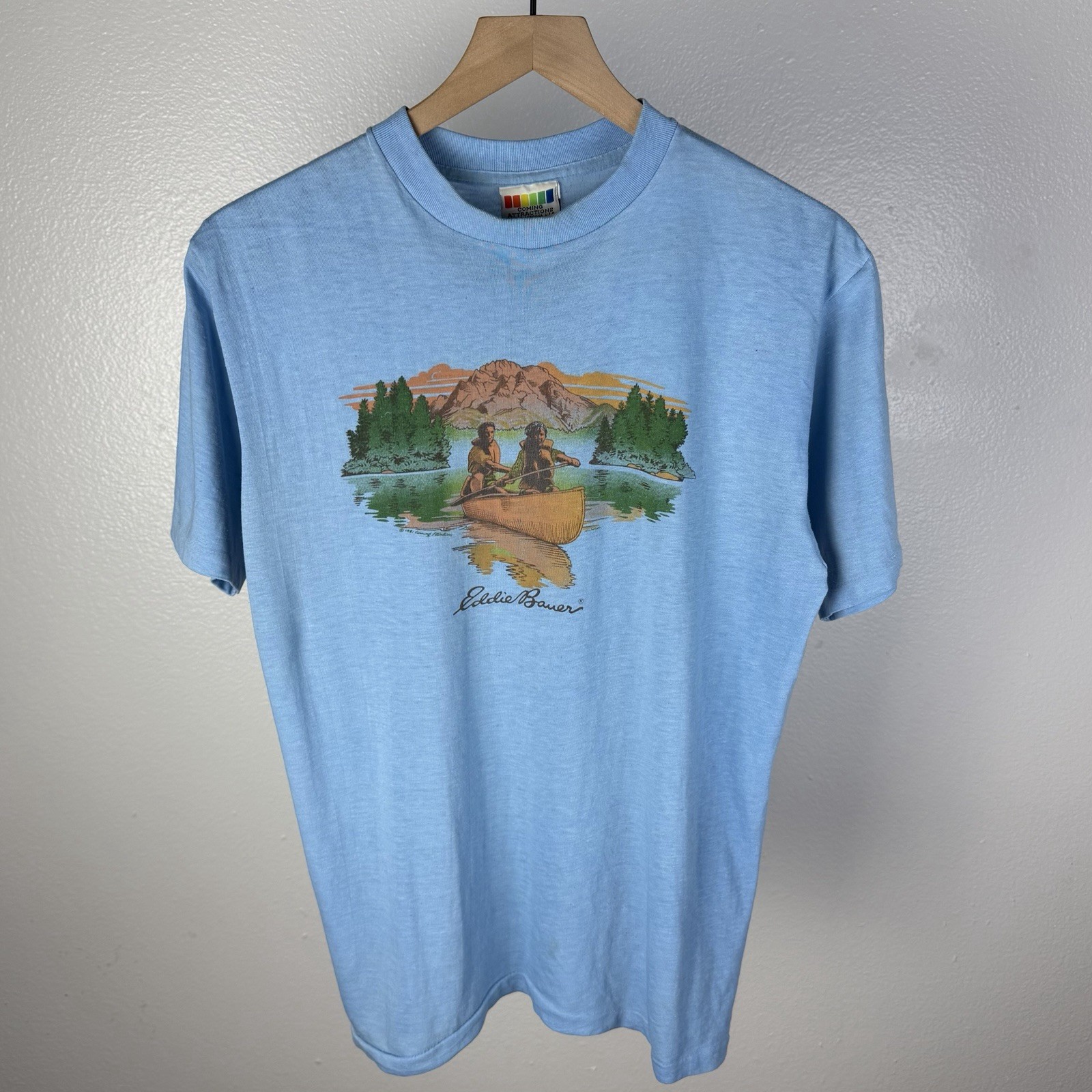 Vintage 70’s Eddie Bauer Coming Attractions ICONIC Logo USA T Shirt Size Large