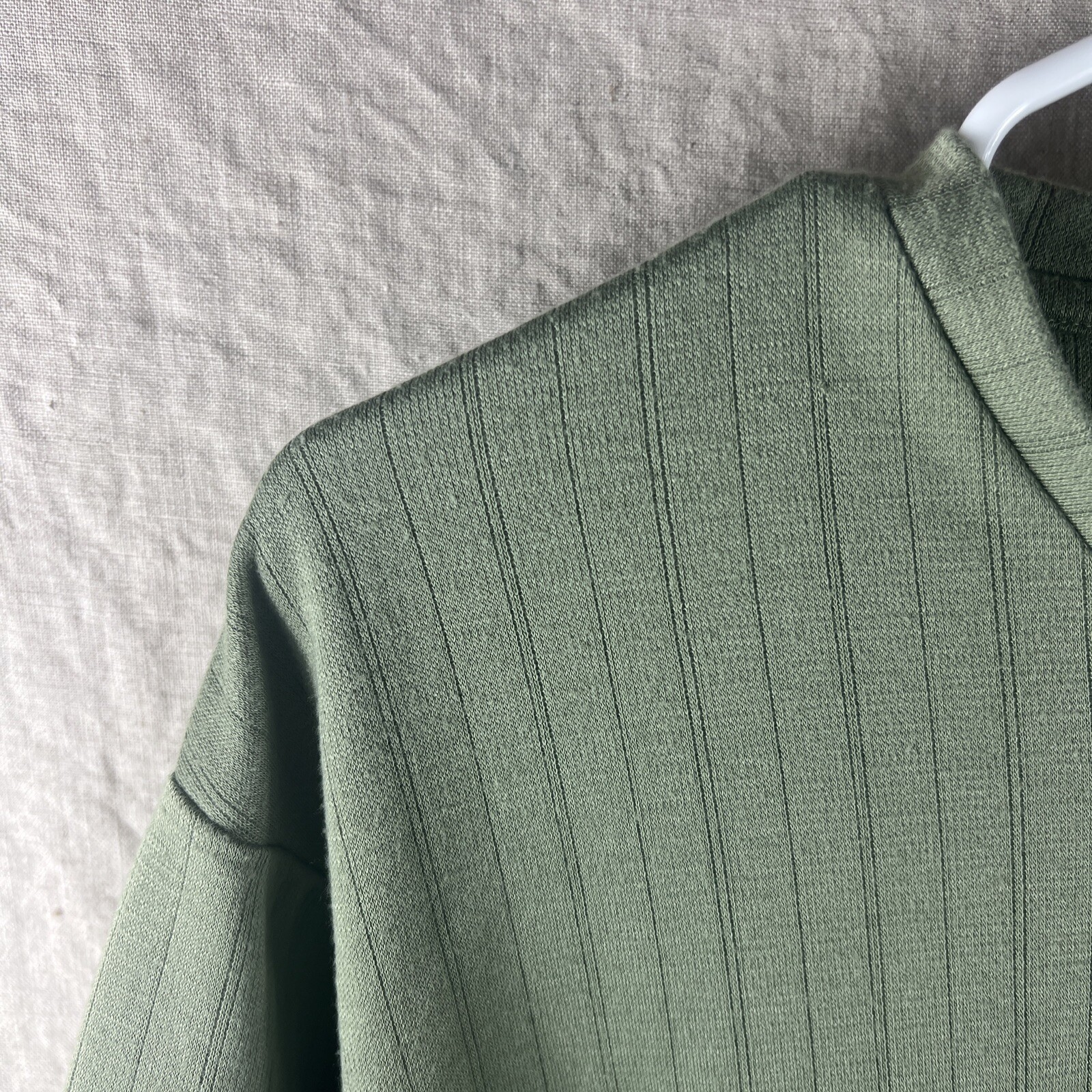 Pierre Cardin Men’s Green Short Sleeve V-Neck Casual Comfort Shirt Size Large