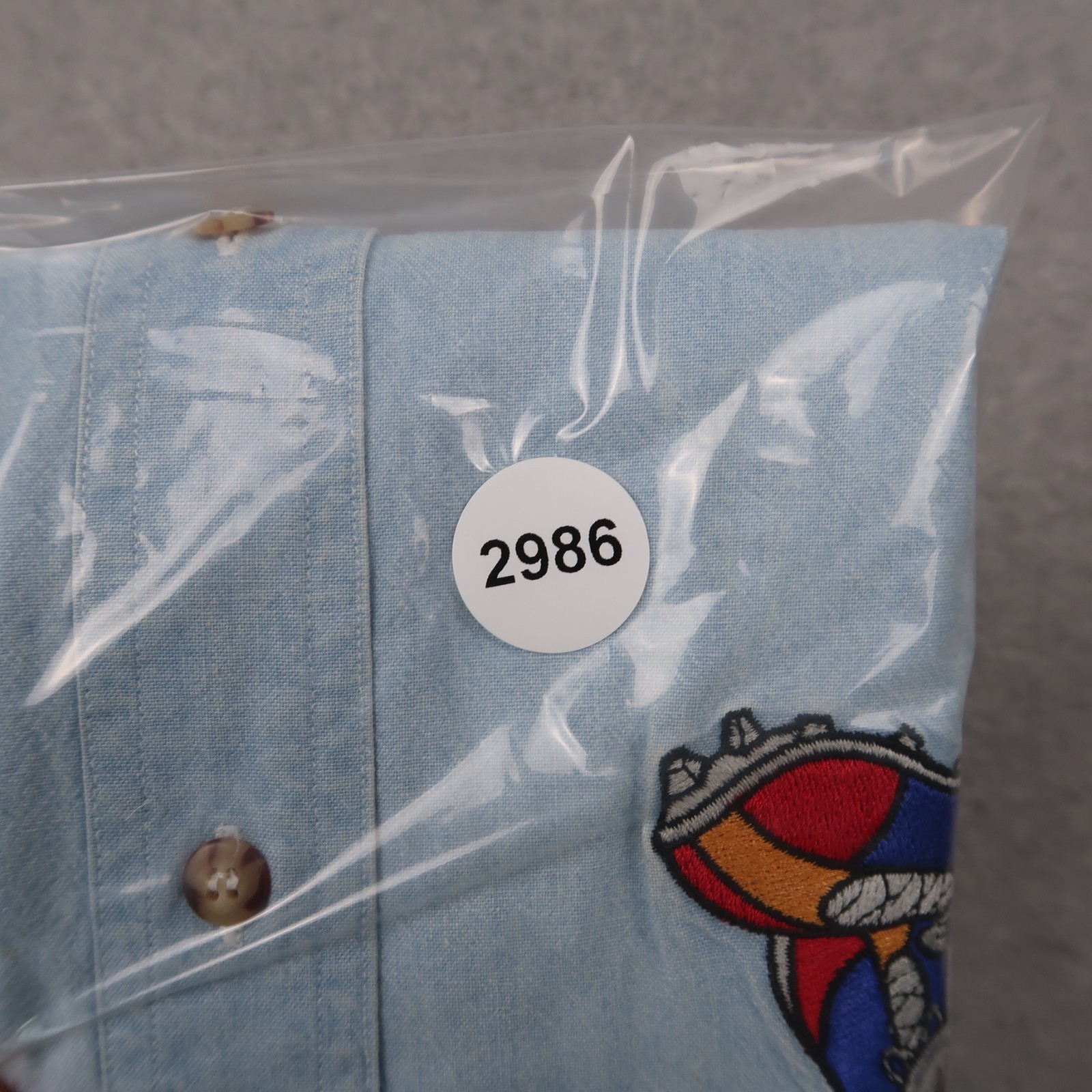 Vintage 90s Looney Tunes Chambray Denim Shirt Bugs Bunny Taz Medium M