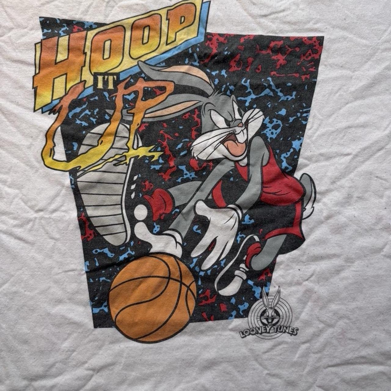 Vintage-Style Looney Tunes Bugs Bunny “Hoop It Up” Tee Size L