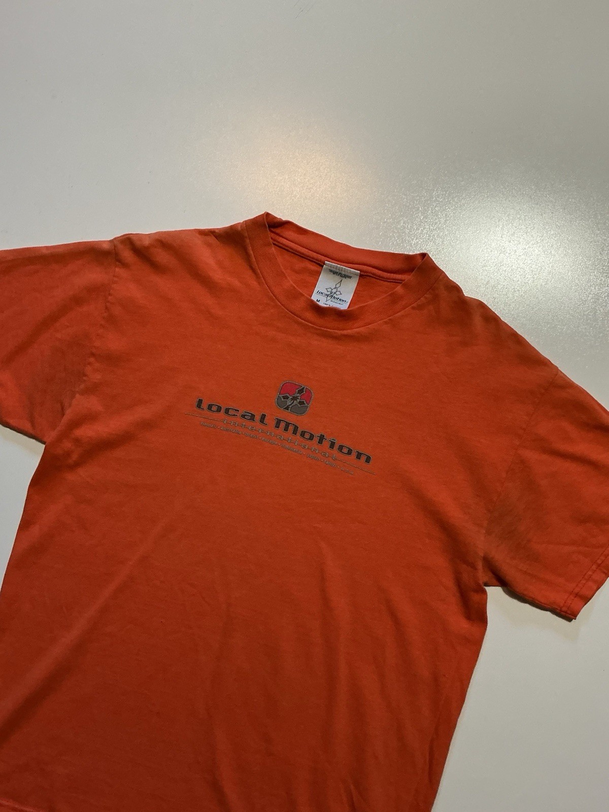 Vintage Local Motion International Hawaii Orange Surf Graphic S/S T-Shirt Sz. M