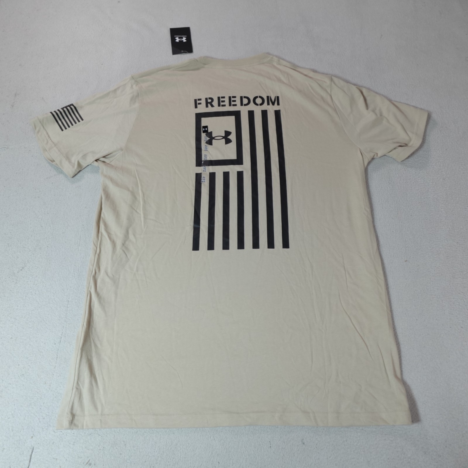 Under Armour Freedom Shirt Mens XL Loose Beige Flag Patriotic USA America T New