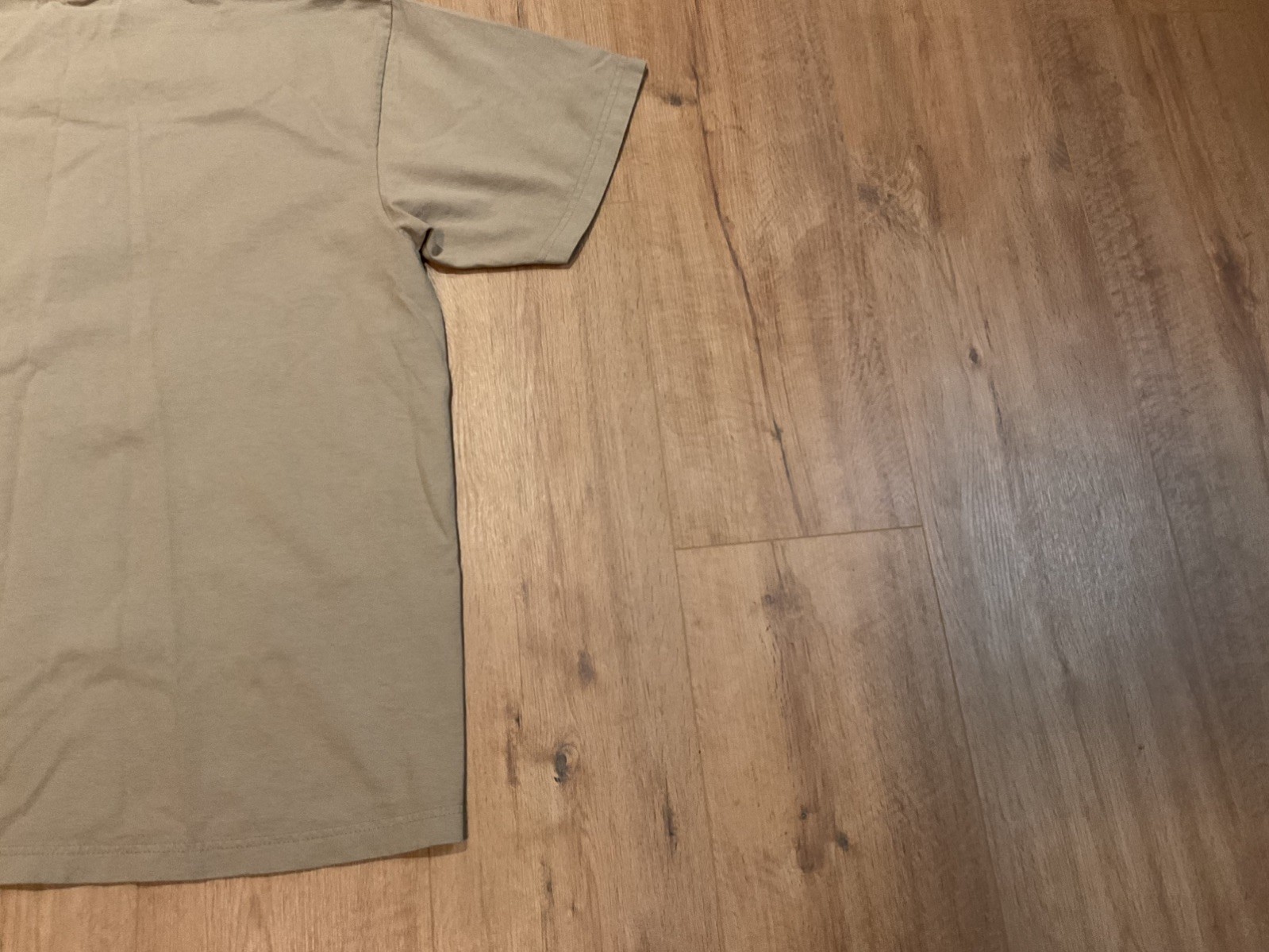 Shaka Wear 7.5 oz Max Heavyweight Short Sleeve T-Shirt NWT Large