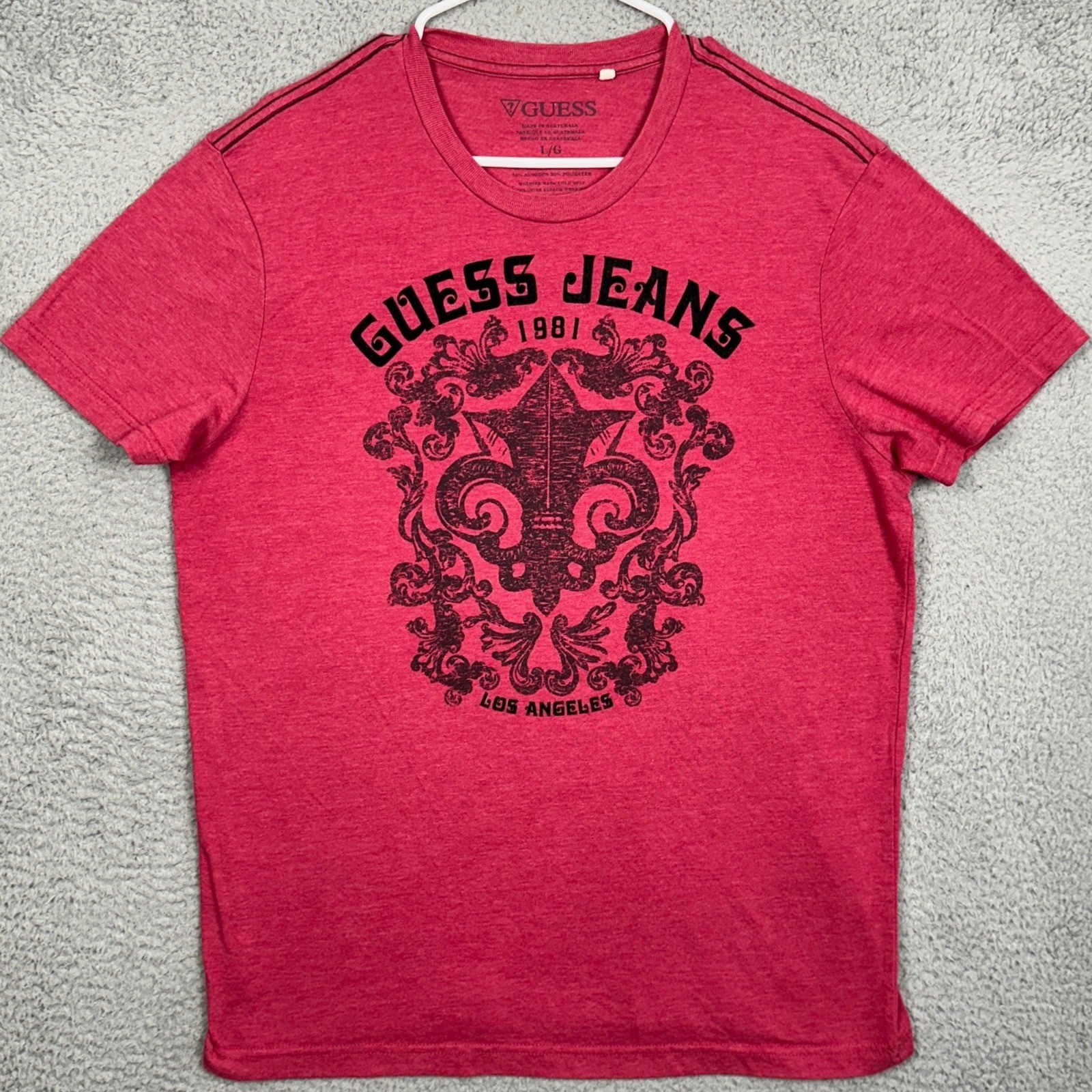 Guess Jeans Mens Large T-Shirt Graphic Tee Red Short Sleeve Crewneck Casual EUC