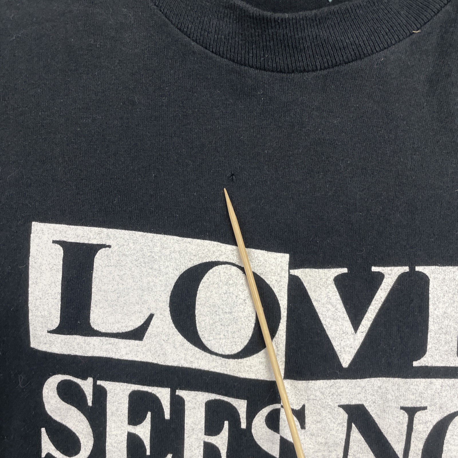 Vintage Love Sees No Color Racism Hurts Everybody T-Shirt Size Medium