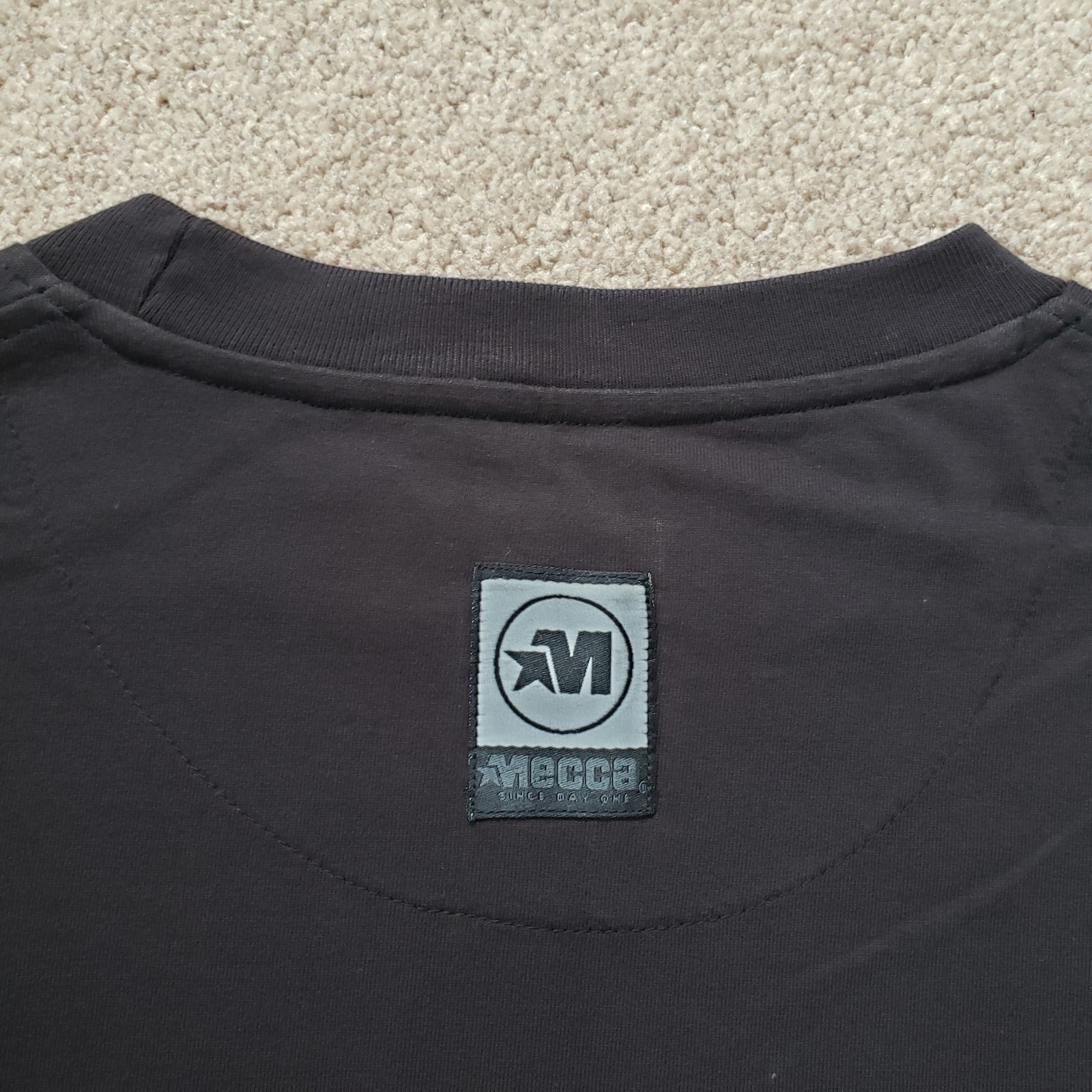Vintage Y2K Mecca Plain Blank Size XL Mens 100% Cotton T-Shirt Urban Baggy Skate