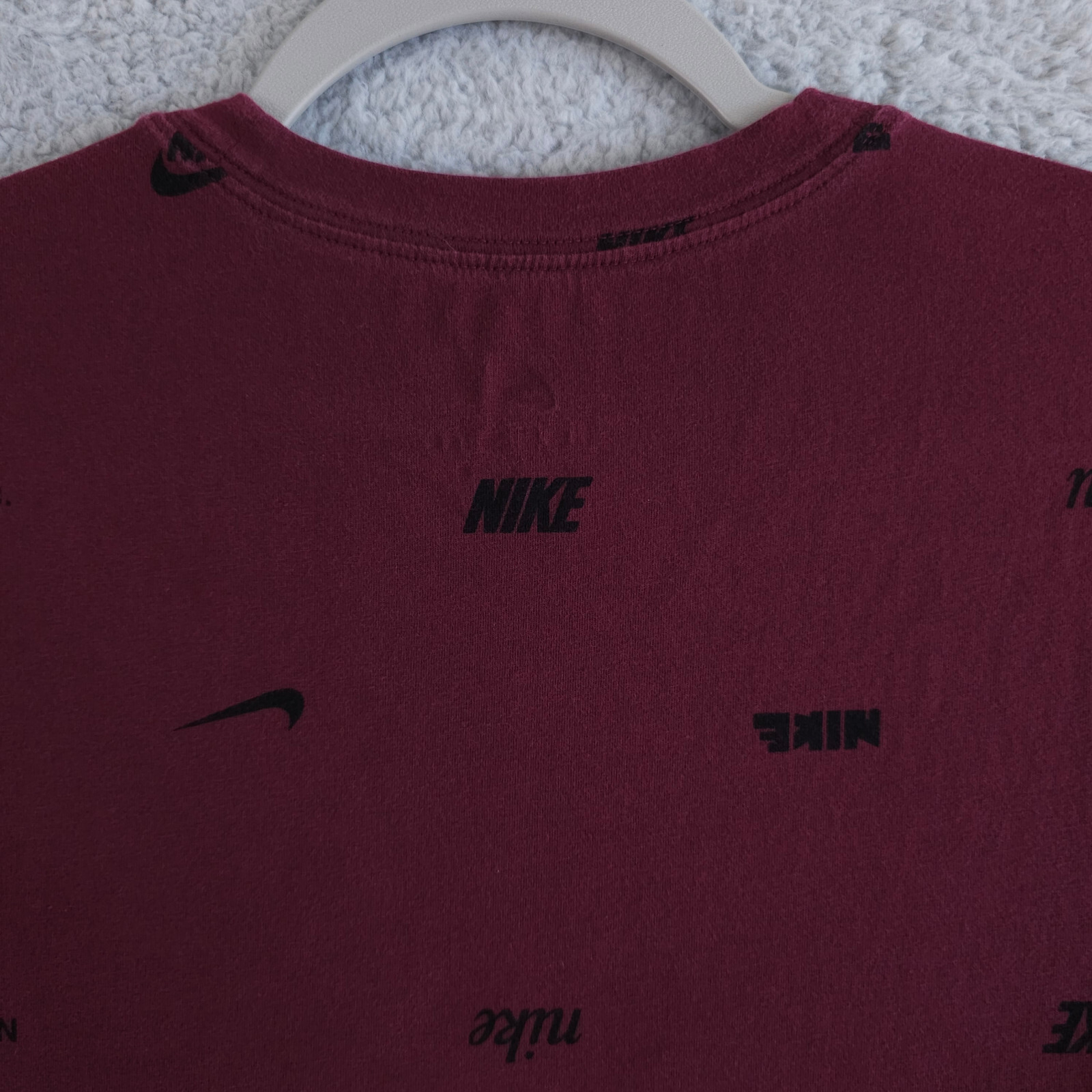 Nike NSW Club Shirt Mens Small Red Black All Over Print AOP Logo Crew Neck Tee