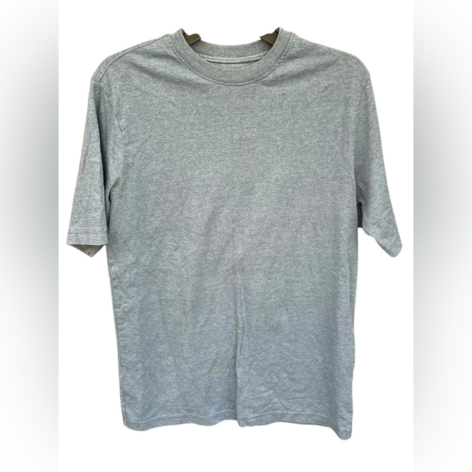 Basic Editions Gray Short Sleeve T-Shirt Men’s Size S
