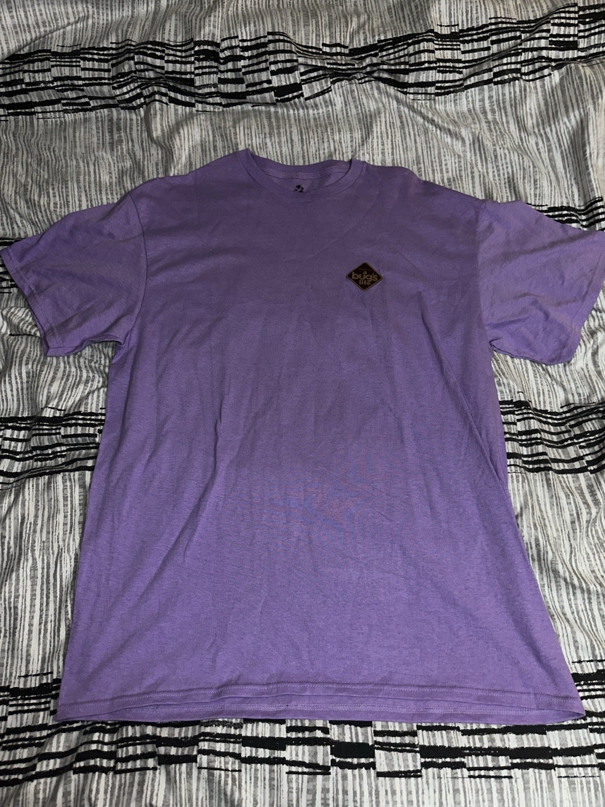 Disney X Pixar A Bugs Life Ant Island Shirt Men’s Size Large Lavender RARE