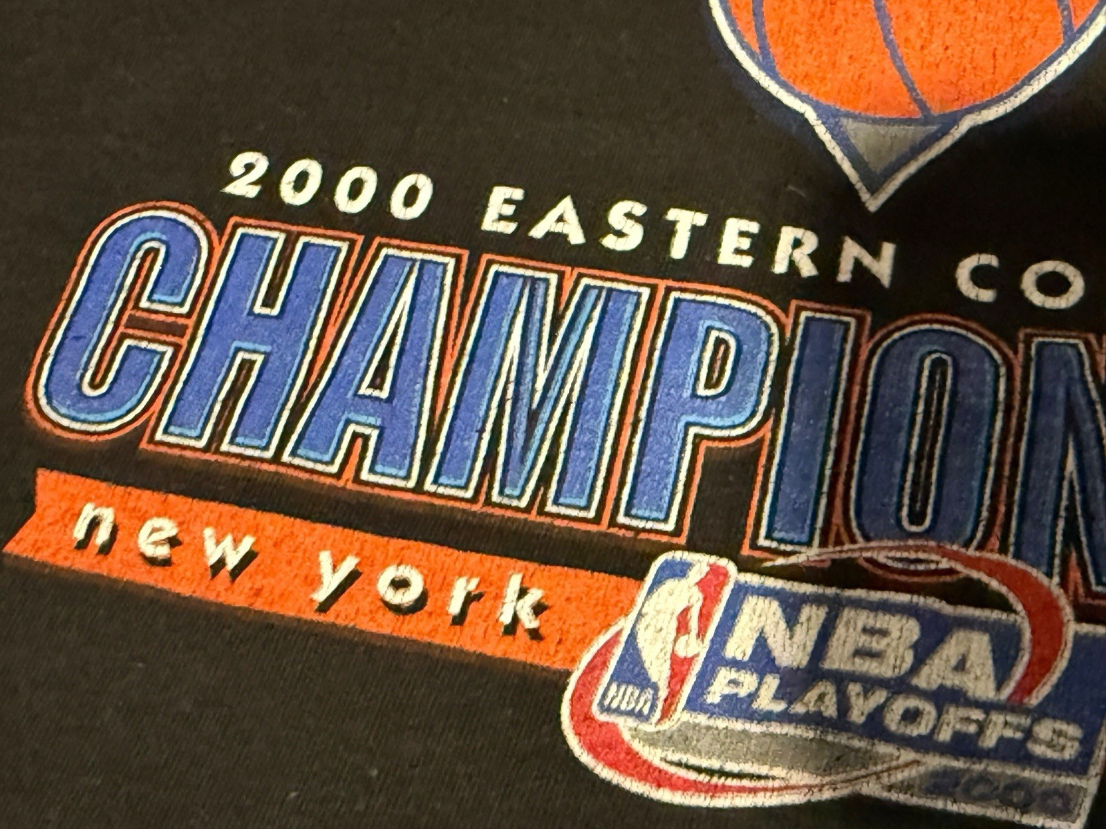 Vintage 2000 Champion New York Knicks XL Eastern Conference Championship T-Shirt