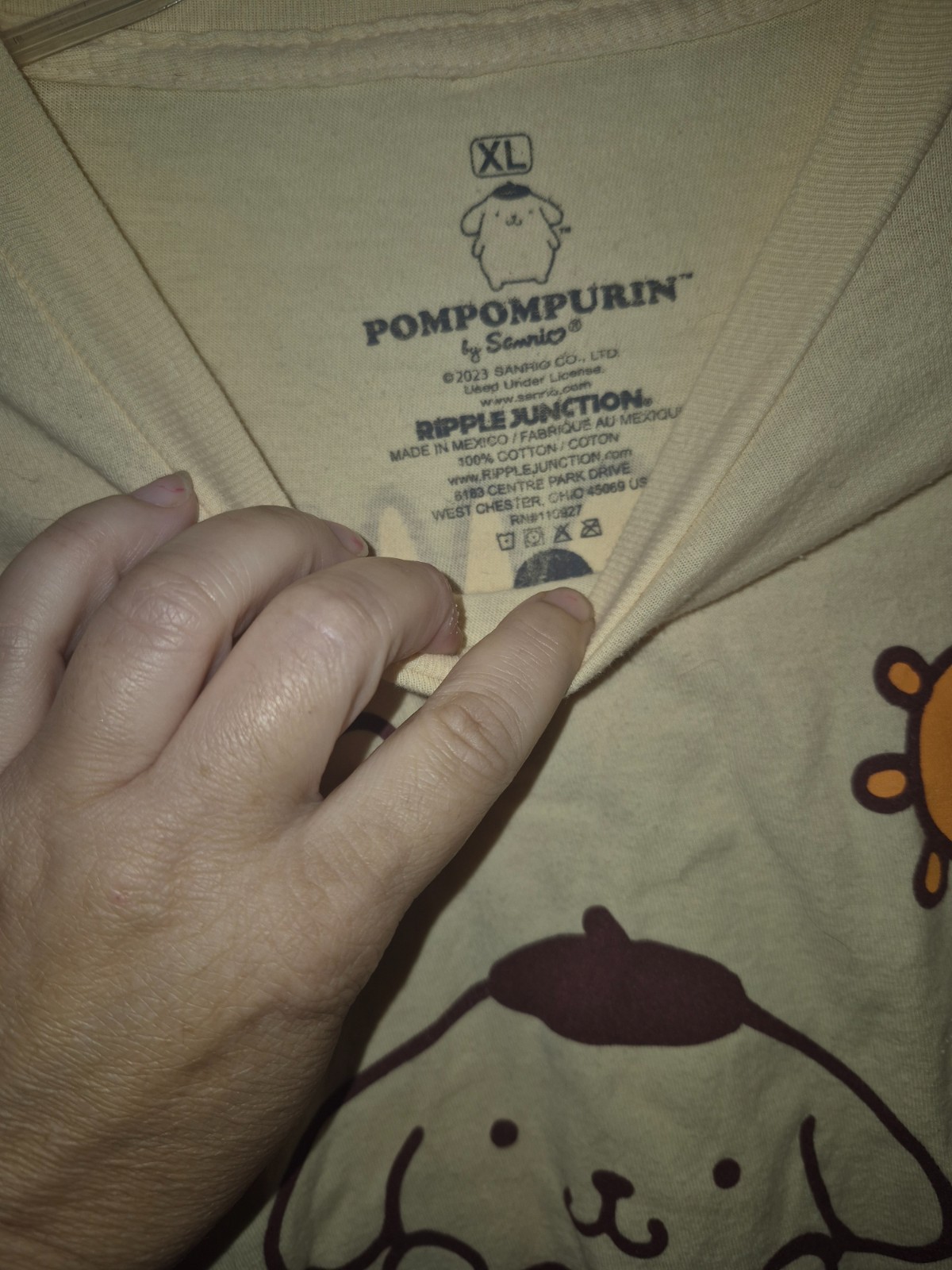 Ripple Junction Sanrio Pompompurin Baguette Yellow Tee Shirt Size XL