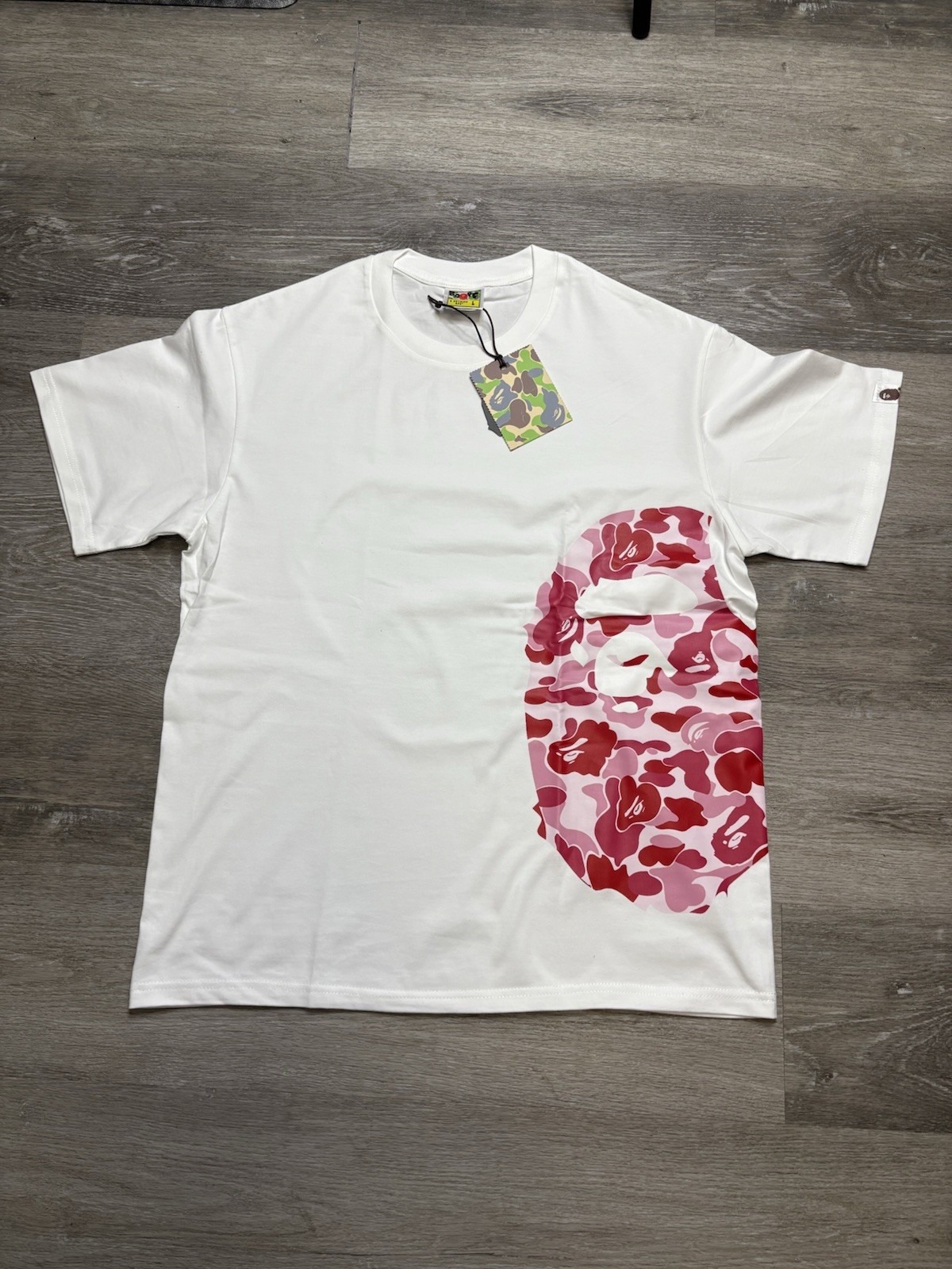 A Bathing Ape BAPE Men’s L Cotton White Tee Pink Camo Ape Head Logo Graphic
