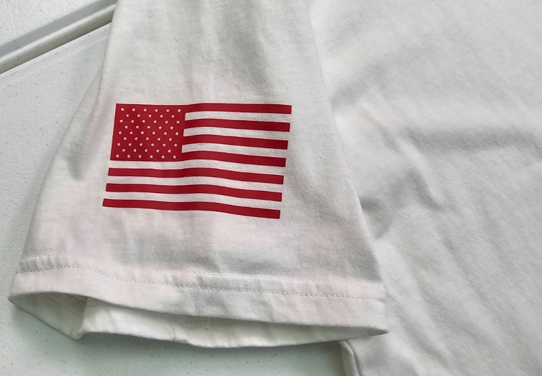 Under Armour Freedom Flag T Shirt Mens XL White Short Sleeve Patriotic Military