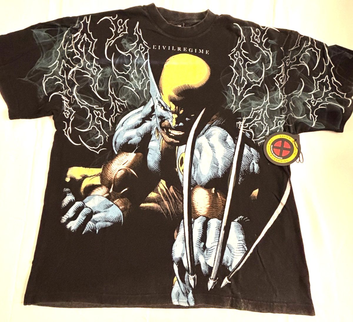 Civil regime Marvel X-Men Wolverine Oversized Graphic Tee Shirt Adult Size Large