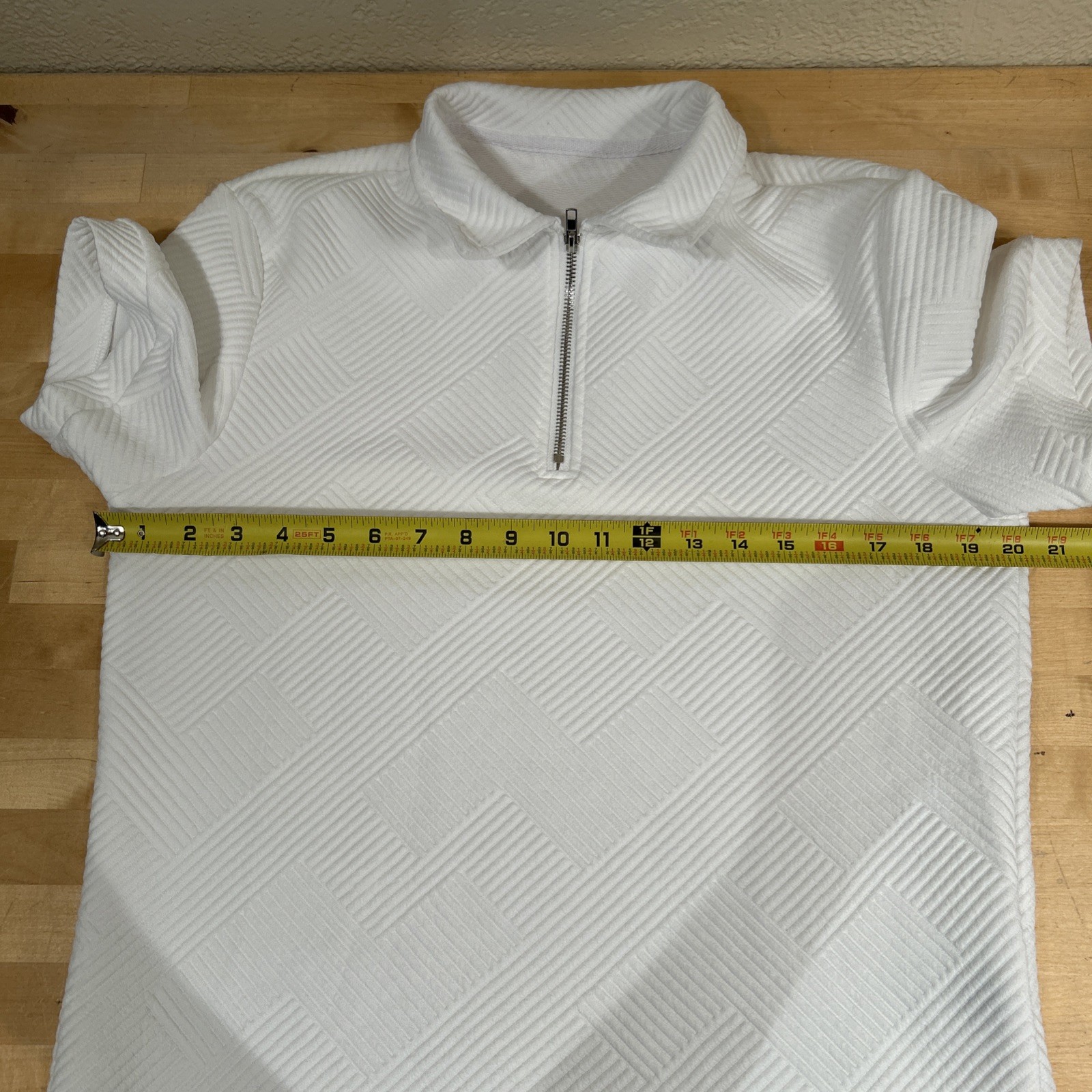 Men’s Size Small Pullover Textured Quilted White Manfinity 1/4 Zip