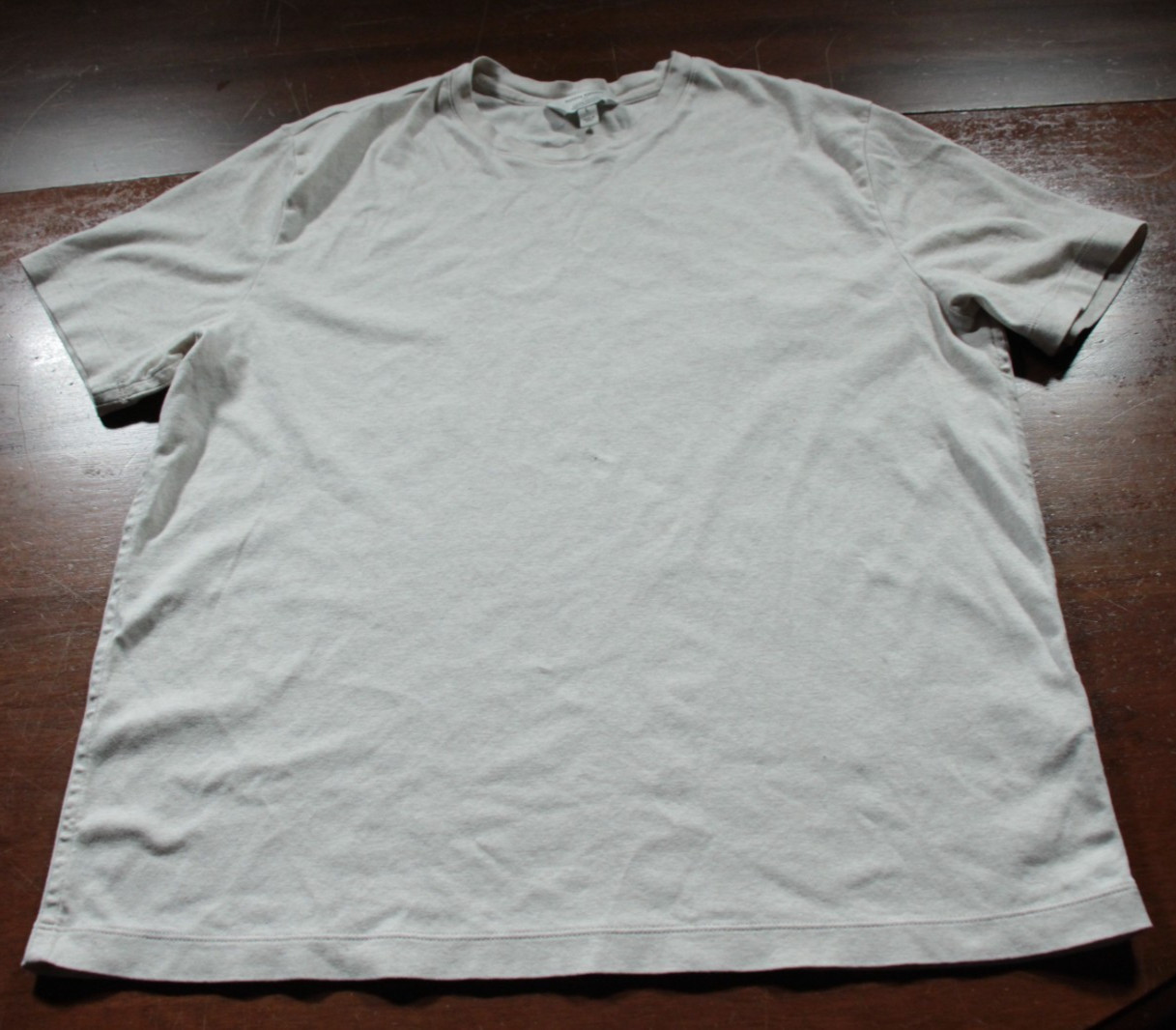 Banana Republic Luxe Touch Performance Tee L Cream