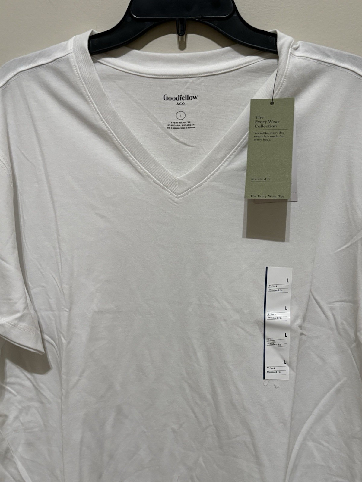 Goodfellow Every Wear V-Neck T-Shirt Men’s L White NWT Cotton Blend Tee