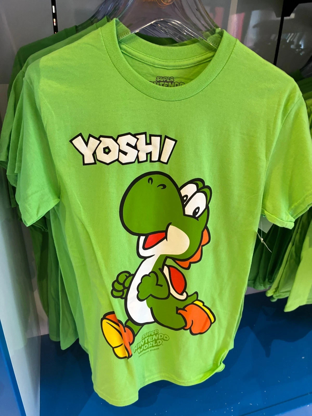 Universal Studios Fan Fest Super Nintendo World Green Yoshi Shirt NWT