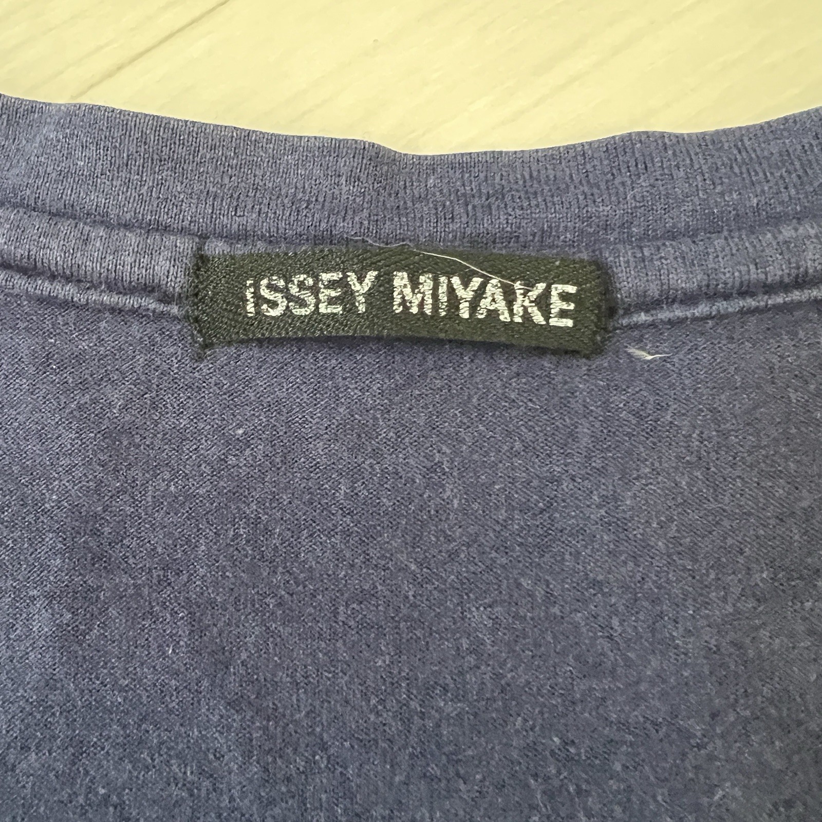 ISSEY MIYAKE T-shirt Painted Print Size 4 Good Condition