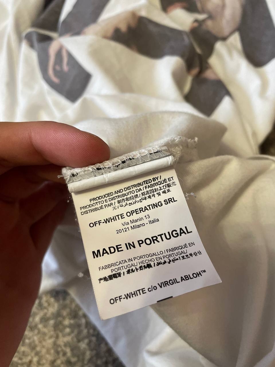 OFF WHITE CARAVAGGIO ARROW