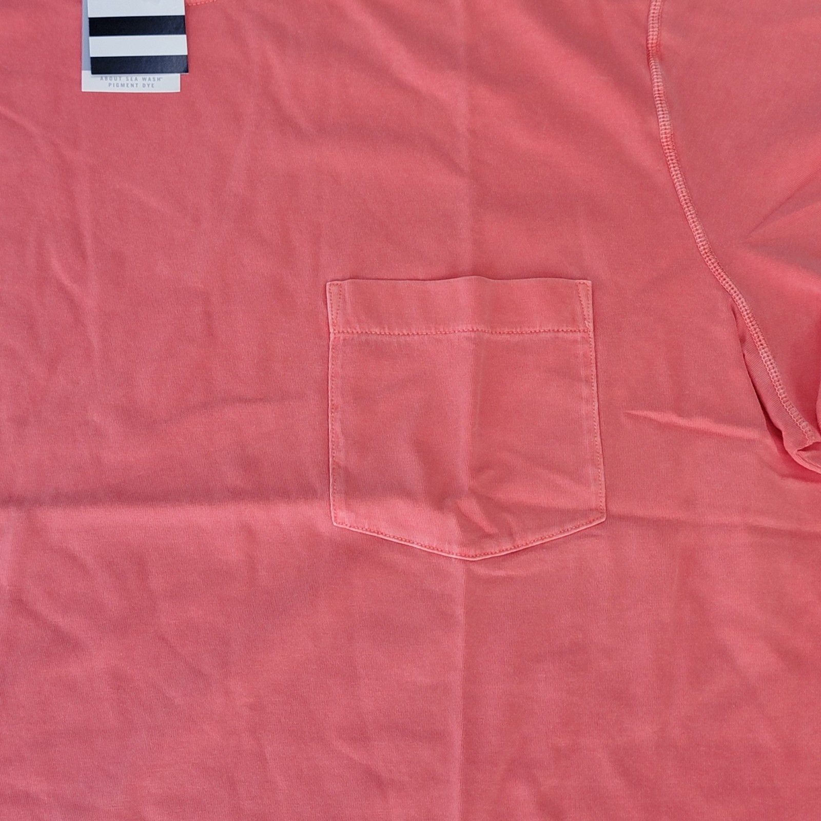 Land’s End Men’s XL 46-48 Deep Coral Sea Wash Pocket T-Shirt New With Tags