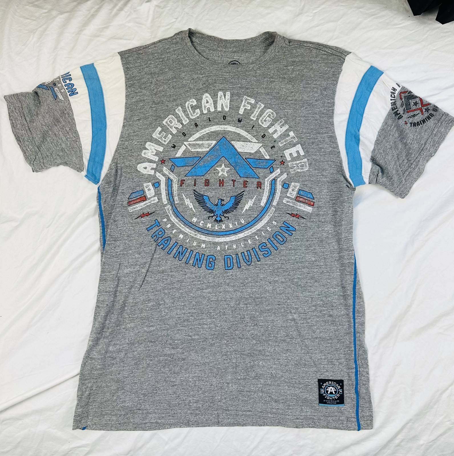 American Fighter Men’s Gray Graphic Print Short Sleeve Tshirt Size 2X