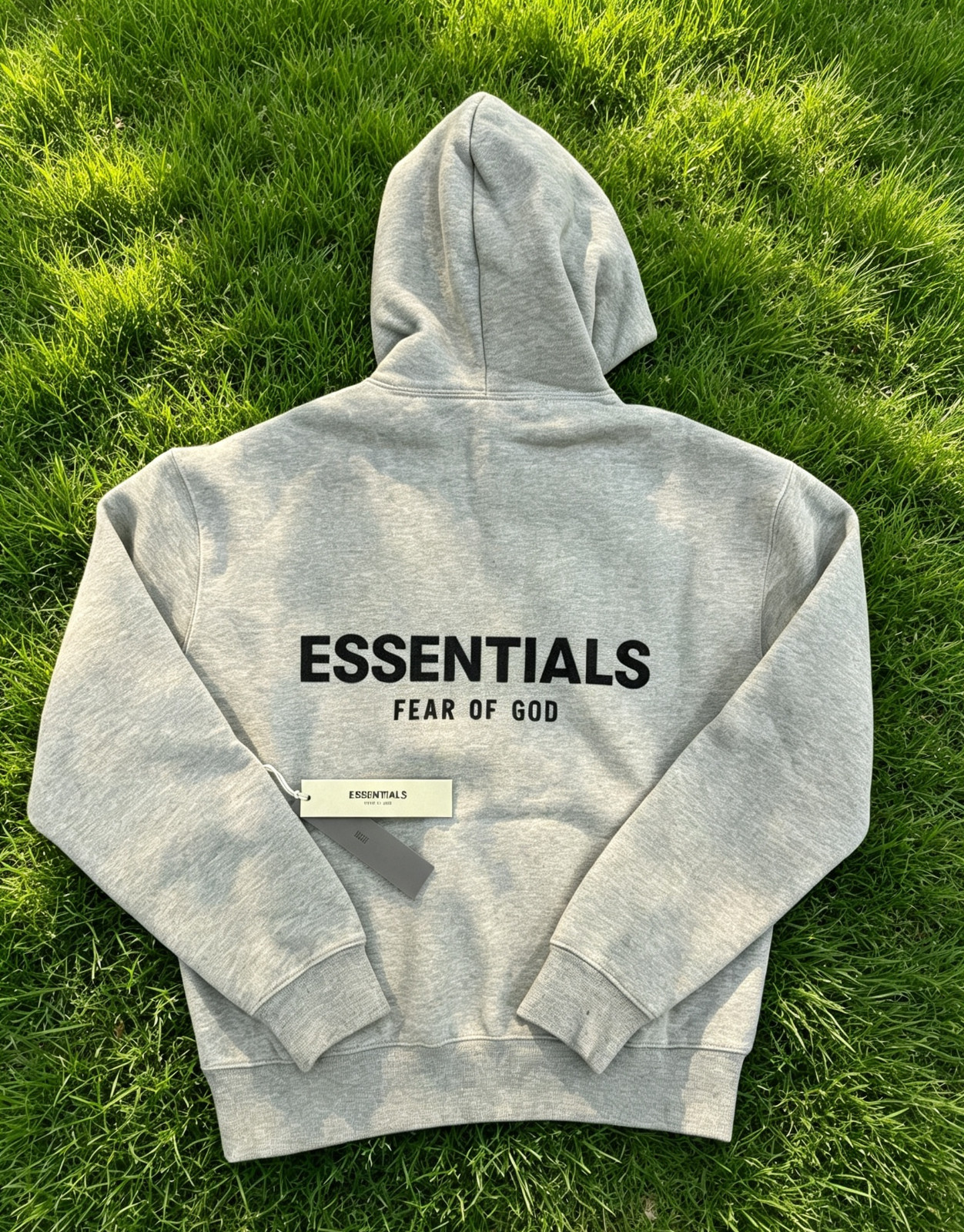 Essentials 2-piece Set ( Hoodie and Shorts) in Dark Oatmeal (size L)