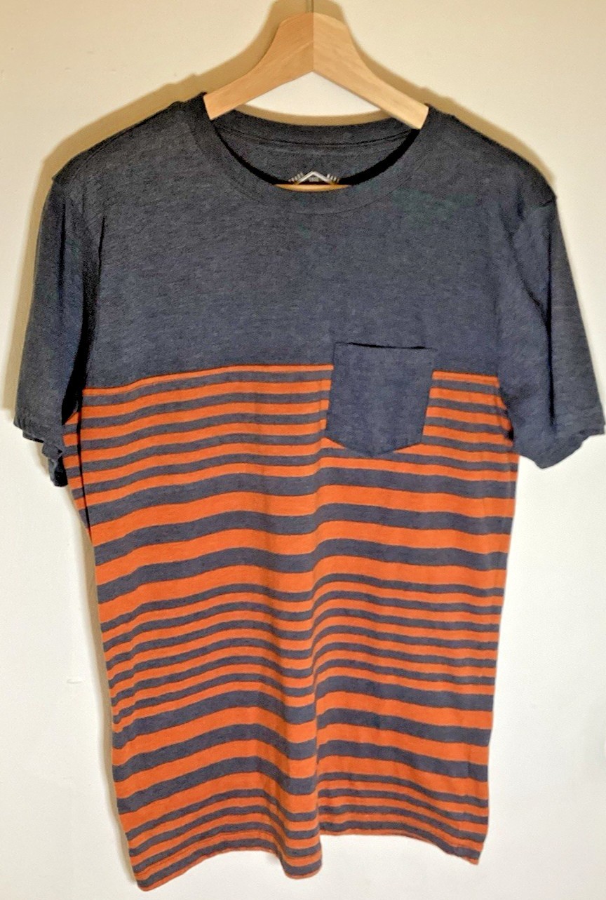 Red Camel Mens SIze L Short Sleeve T-Shirt/Blue-Gray with Orange Stripes/Pocket