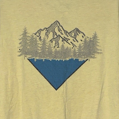 St. John’s Bay Outdoor SOFT T-Shirt Mens Large Gold Heather Mountain New