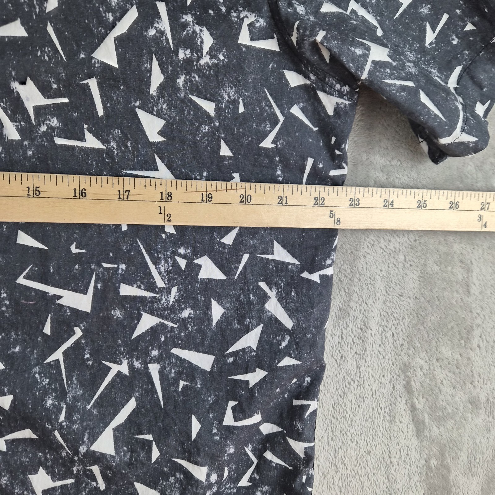 Billabong Garage Collection Shirt XL Black White Abstract Surf Skate Streetwear