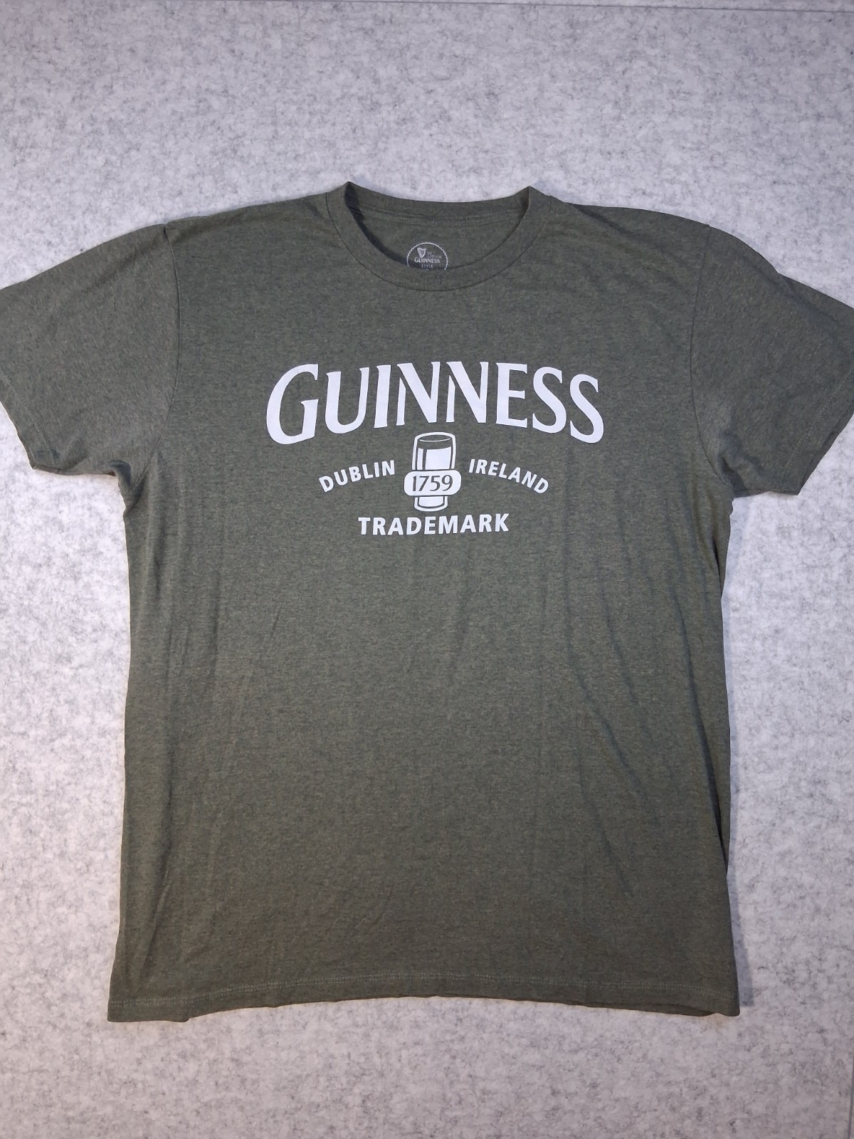 Guinness Dublin Ireland 1759 Graphic T Shirt Mens Large Olive Green Beer Logo