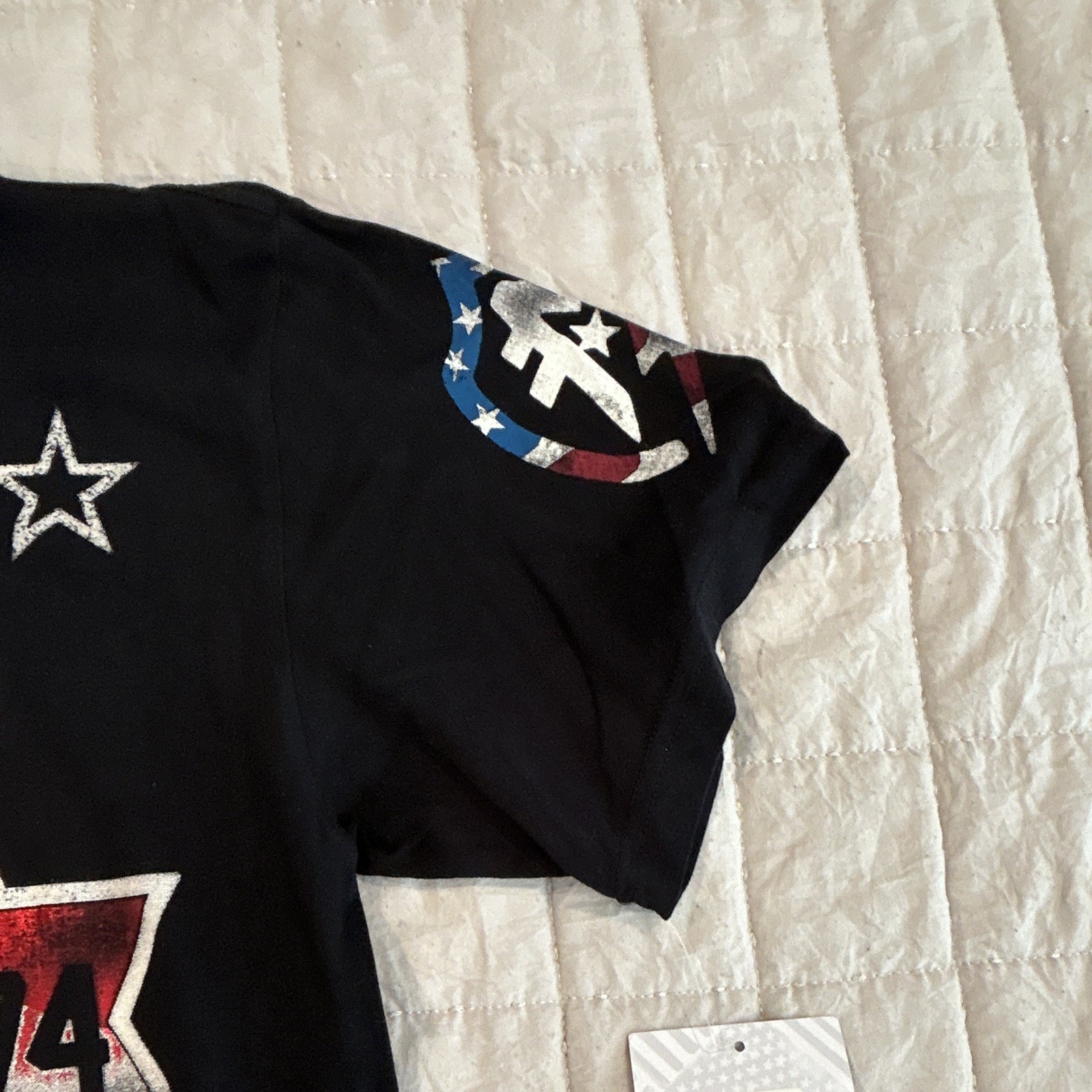 American Fighter Men’s Black T-Shirt, Red White, And Blue Size Large Nwt